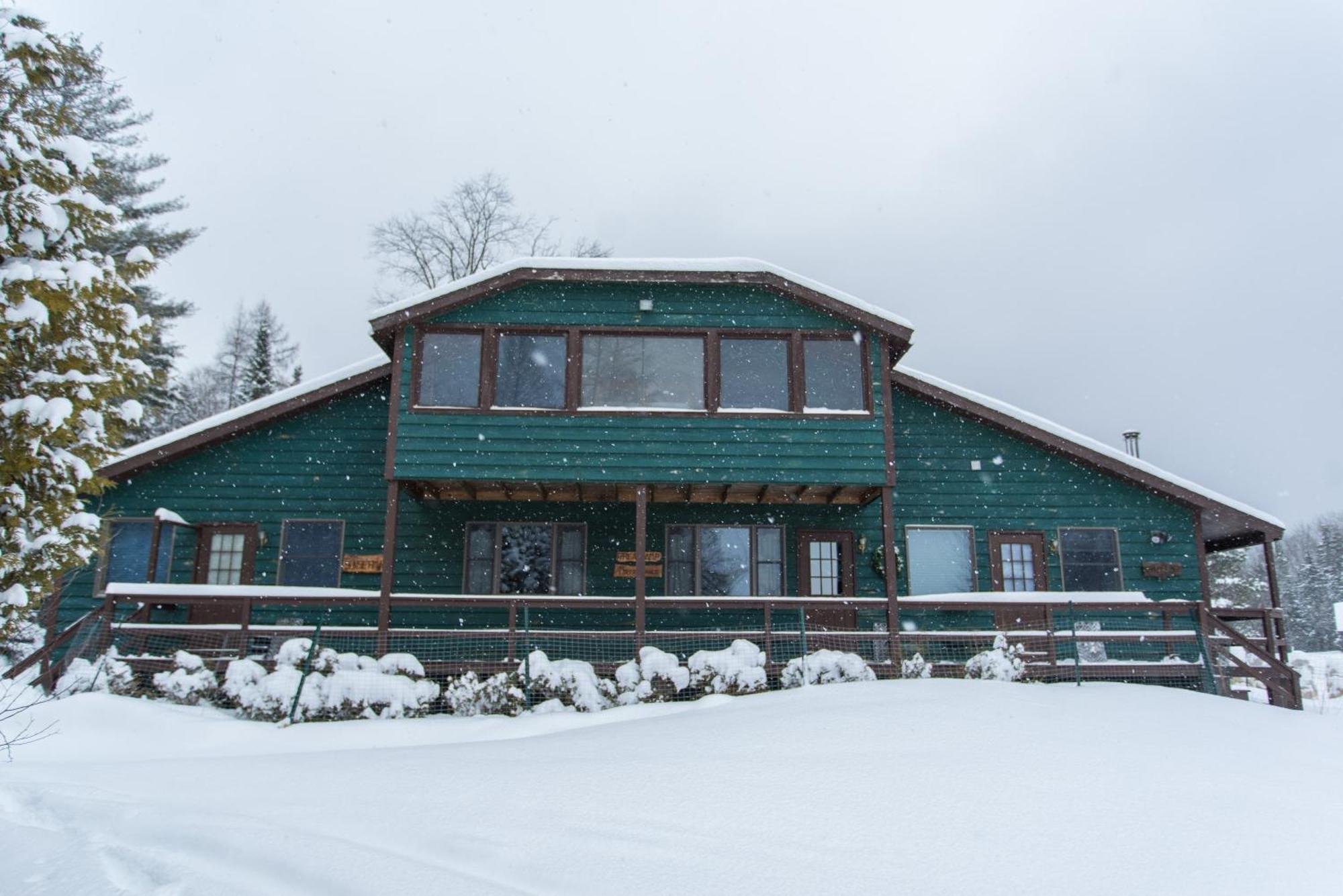Lake Clear Lodge Eksteriør billede
